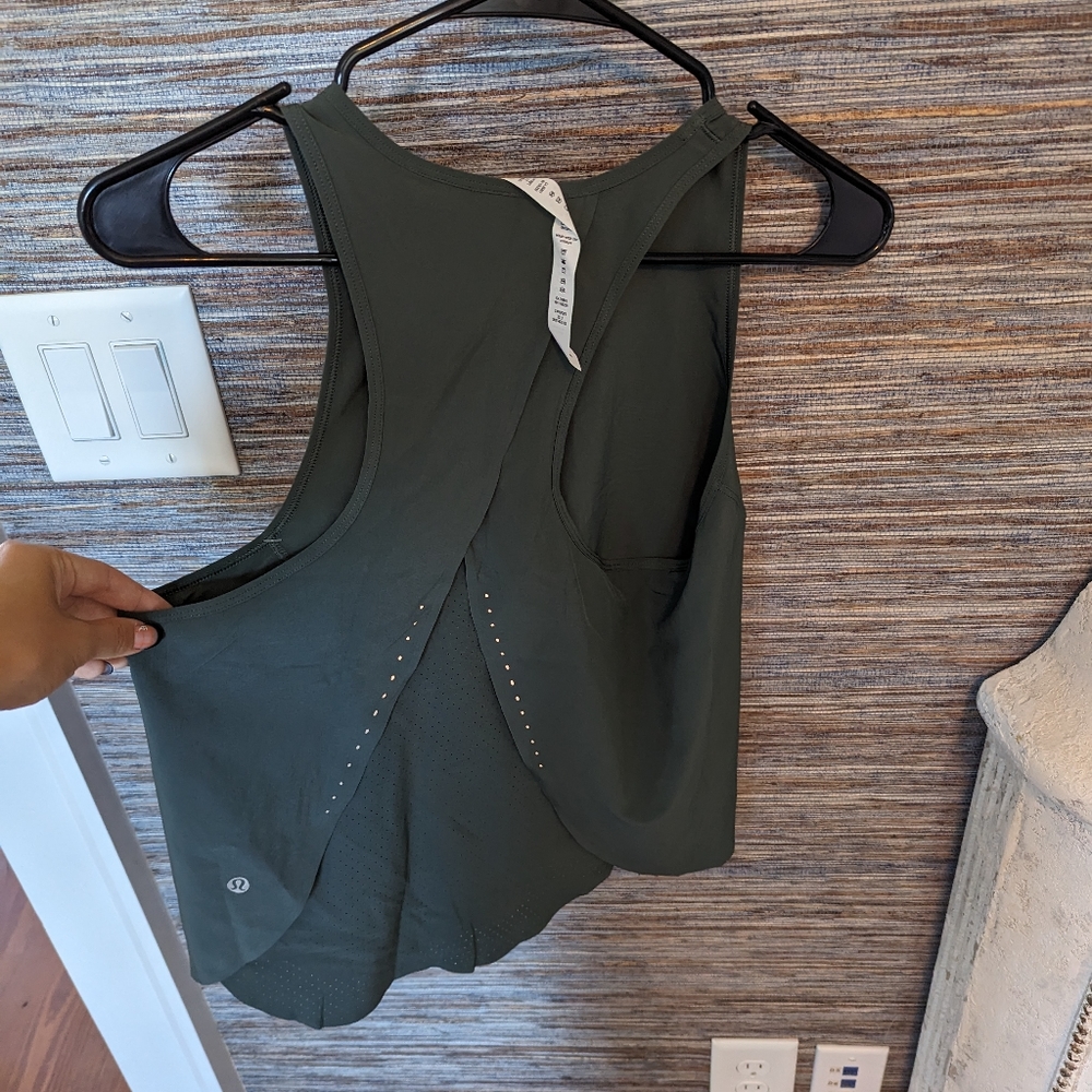 NWT Lululemon Split Back Tank